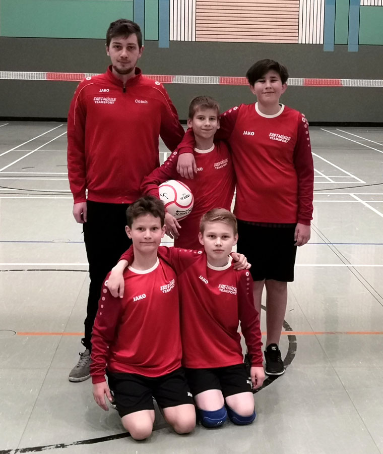 Kirchens U12 blieb am zweiten Spieltag ungeschlagen.
