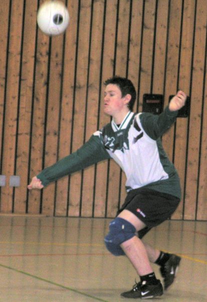 Daniel bei der Ballannahme.
