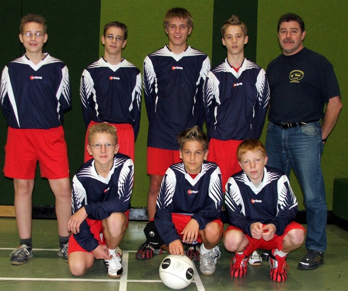 Mannschaftsfoto B-Jugend Hallensaison 2006-2007