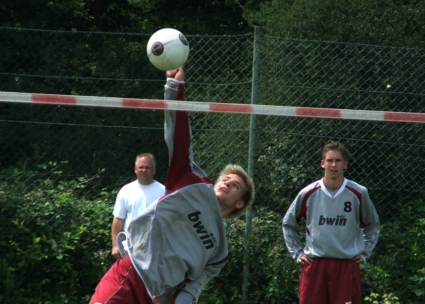 Patrick Schiep (Kirchen I) bei der Angabe