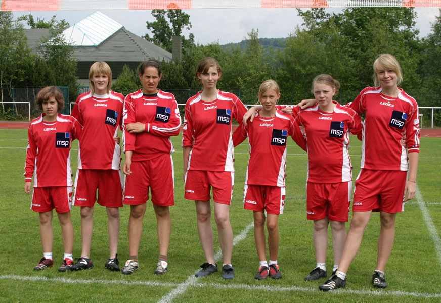Die weibliche B-Jugend spielte in dieser Saison außer Konkurrenz in der Verbandsliga der männlichen C-Jugend, da es leider keine Konkurrenz in ihrer Klasse auf Verbandsebene gab.