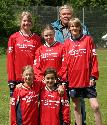 hinten: Josefine Pfeifer, Nele Stang, Trainer Gerhard Gl�ckner, Laura Ruppelt<br>vorne: Paulina Pfeifer, Theresa Halbe