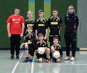 hinten: Betreuer Tim Hammer, Justus Naber, Konstantin Nix, Jonathan Nix, Trainerin Josefine Pfeifer<br>vorne: Nico Elzer, Phil Elzer, Simon Rommersbach